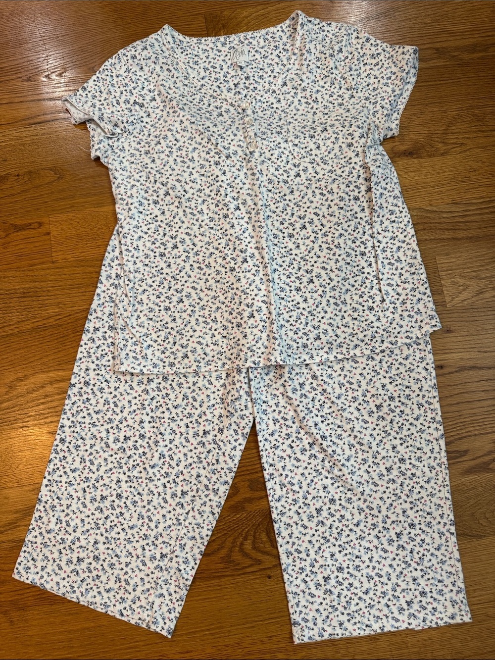 Aria Floral Pajama Set Blue Pink Print Sleepwear Size M Lounge Set